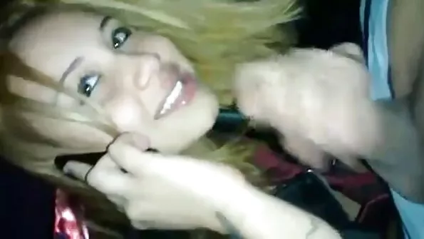 Fuckable لولا - بستر پر orgasm