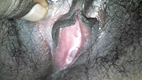 سینٹ میکنزی: سکریٹری جیس صرف آپ کے لئے ایک سست پٹی چھیڑتی ہے۔